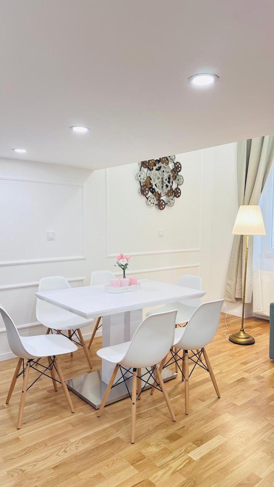Jozsef 65 Apartment Будапеща Екстериор снимка